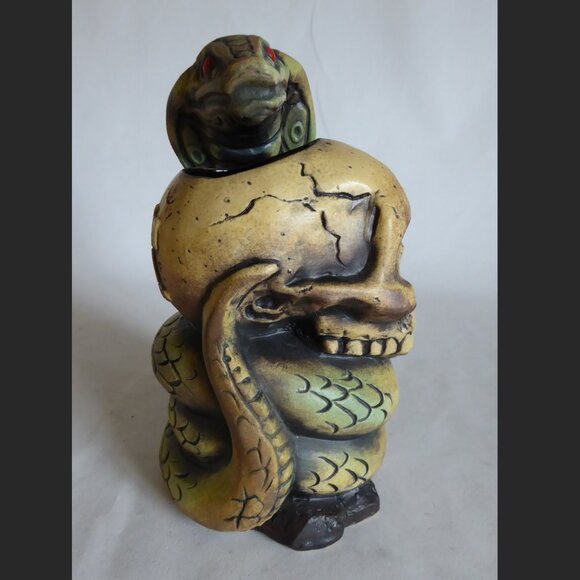 NEW 2019 LE #64/250 EEKUM BOOKUM FORBIDDEN ISLAND BAR COBRA SKULL TIKI MUG - Picture 4 of 15